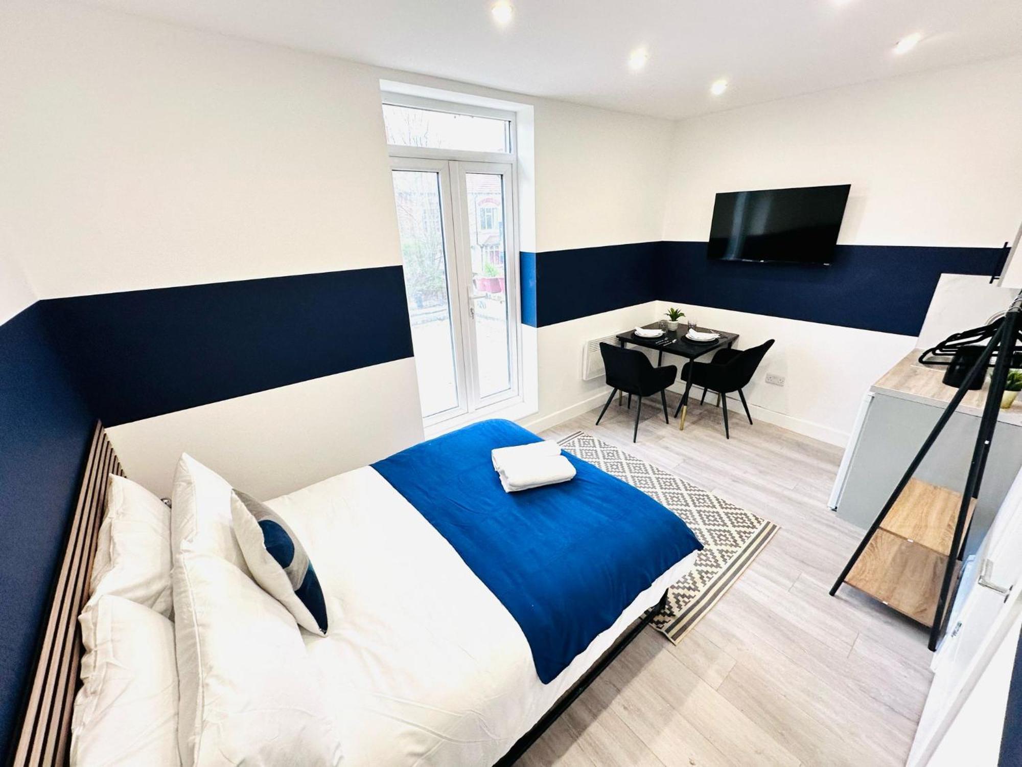 High Standard Central Studios Perfect For Tourists! Londen Buitenkant foto