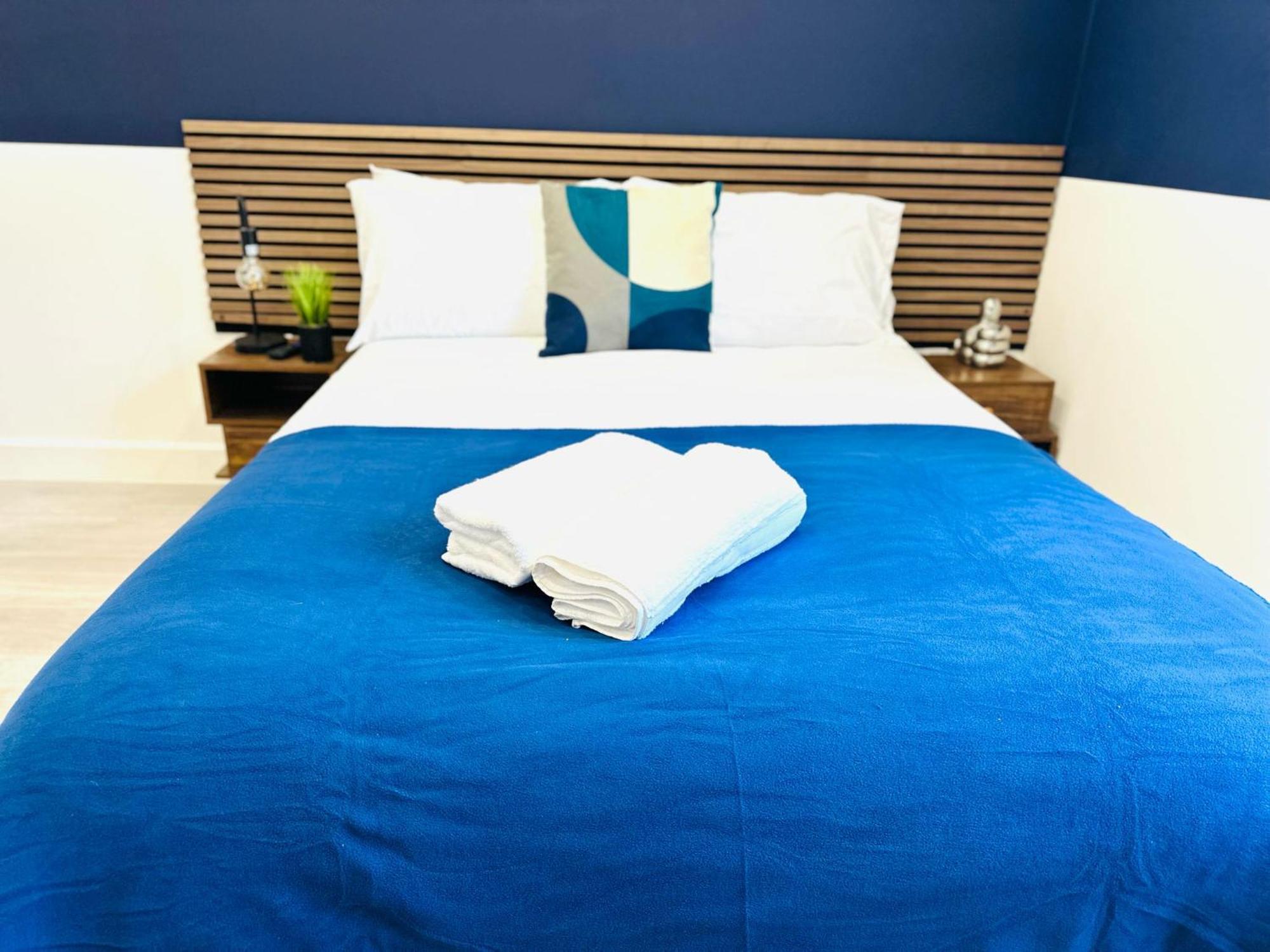 High Standard Central Studios Perfect For Tourists! Londen Buitenkant foto
